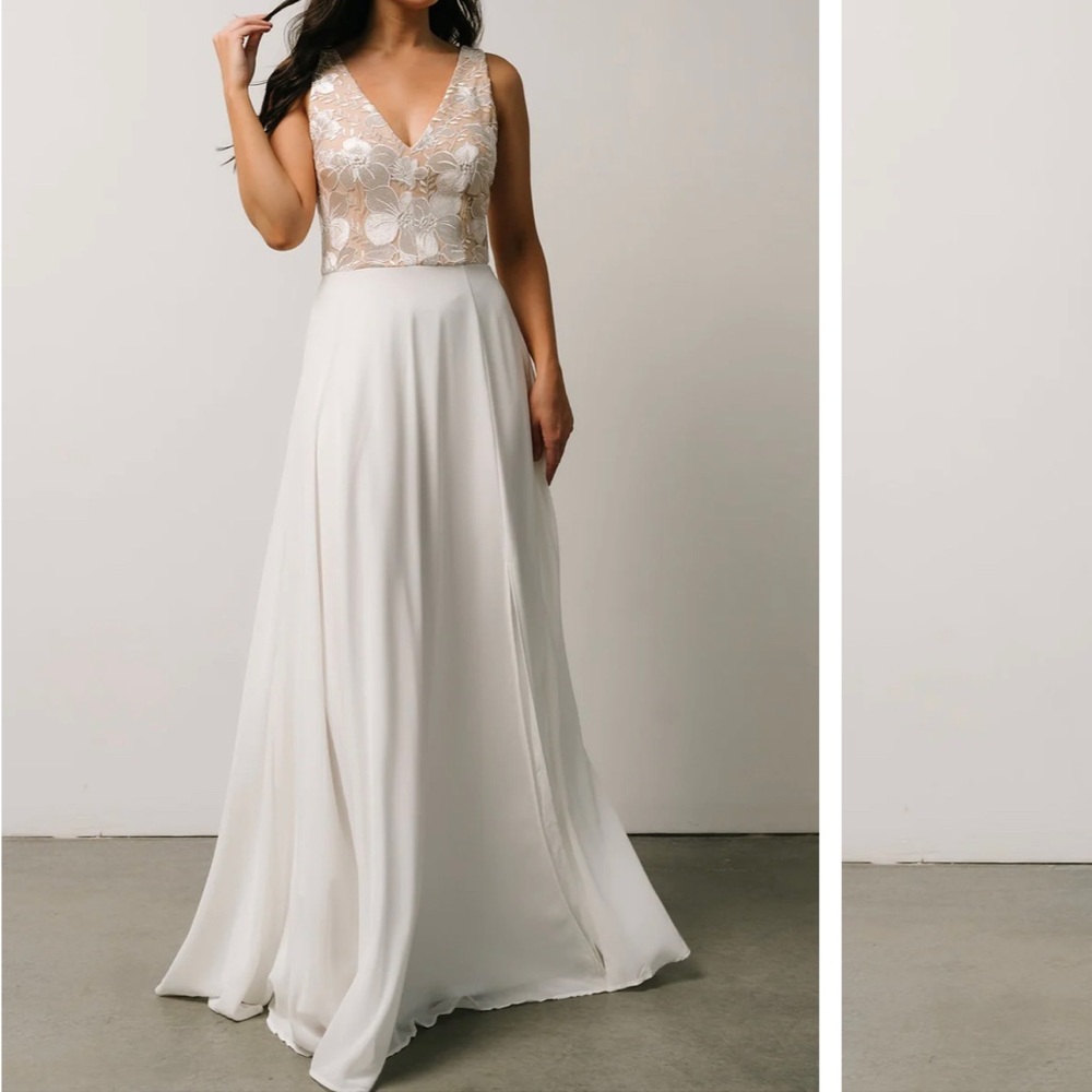 appliqué gown white & nude